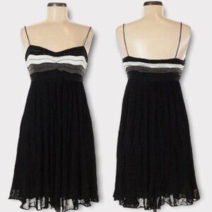 IISLI‎ Black White Mini Dress Size Medium Sweetheart Neck A-Line Minimal Flare M